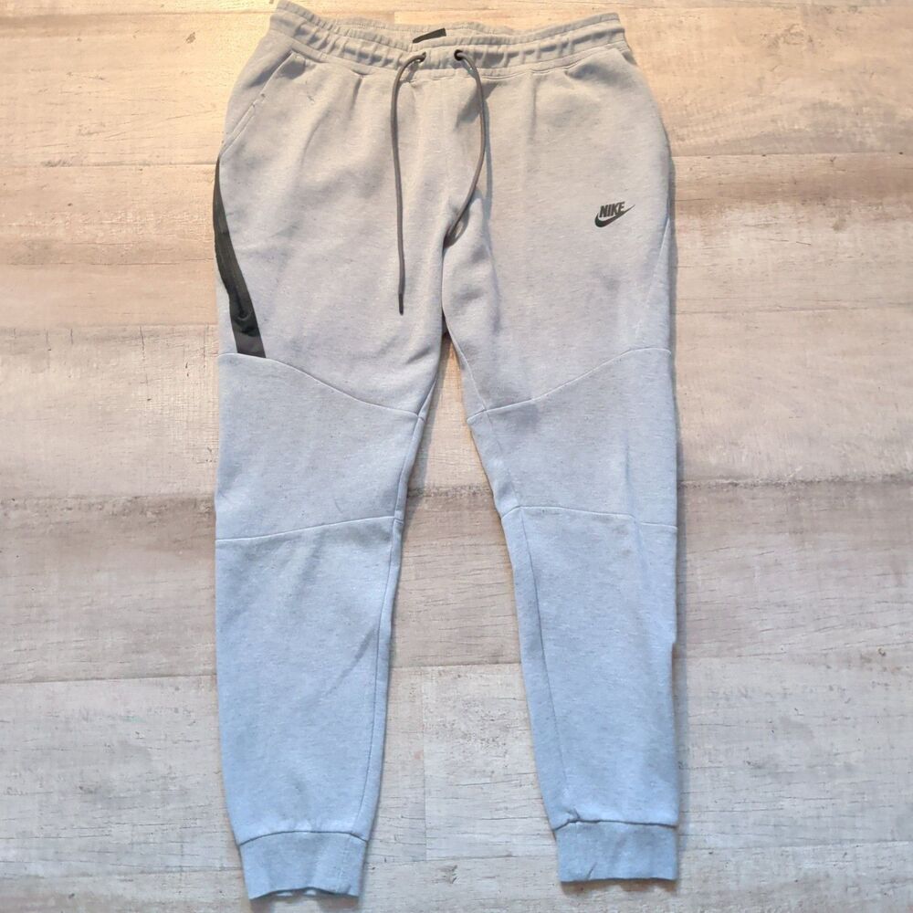 Nike Sportswear Tech Fleece Jogger Sweatpant Slim Fit - Wolf Grey/Black - Size L